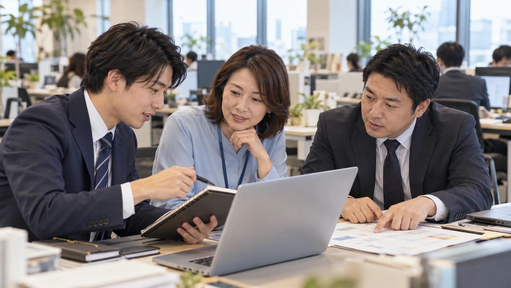 困ったところを相談し、得意なことを持ち寄る仲間の情景